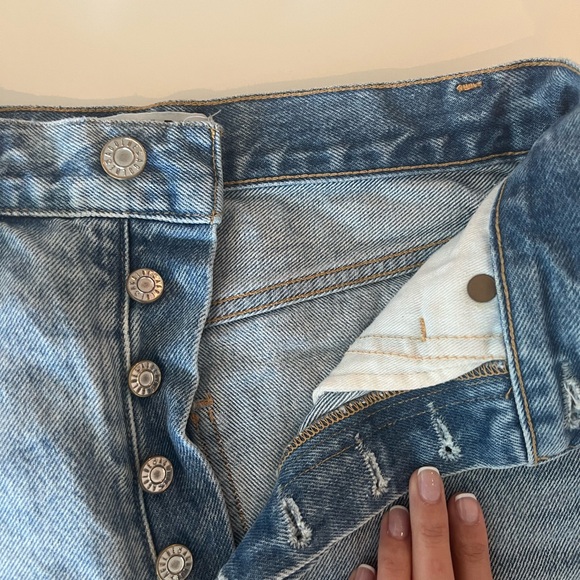 Agolde Jean Shorts (Parker) - Picture 3 of 5